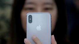 iPhone X presentation in Beijing, China October 31, 2017. © REUTERS/Thomas Peter