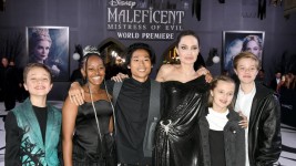 ​Angelina spotted with rarely-seen daughter   ​