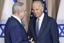 Israeli Prime Minister Benjamin Netanyahu, left, and then-Vice President Joe Biden in 2016 at the World Economic Forum in Davos, Switzerland. (Michel Euler / Associated Press)