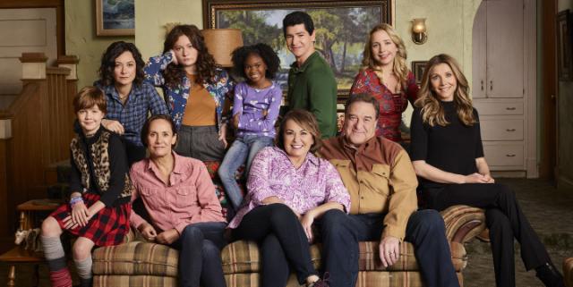 The cast of the reboot of  Roseanne. (Photo: ABC)