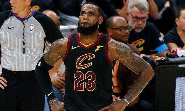 LeBron James rumors: Lakers still favorite but feasible for LeBron, Kawhi Leonard to team up on Sixers