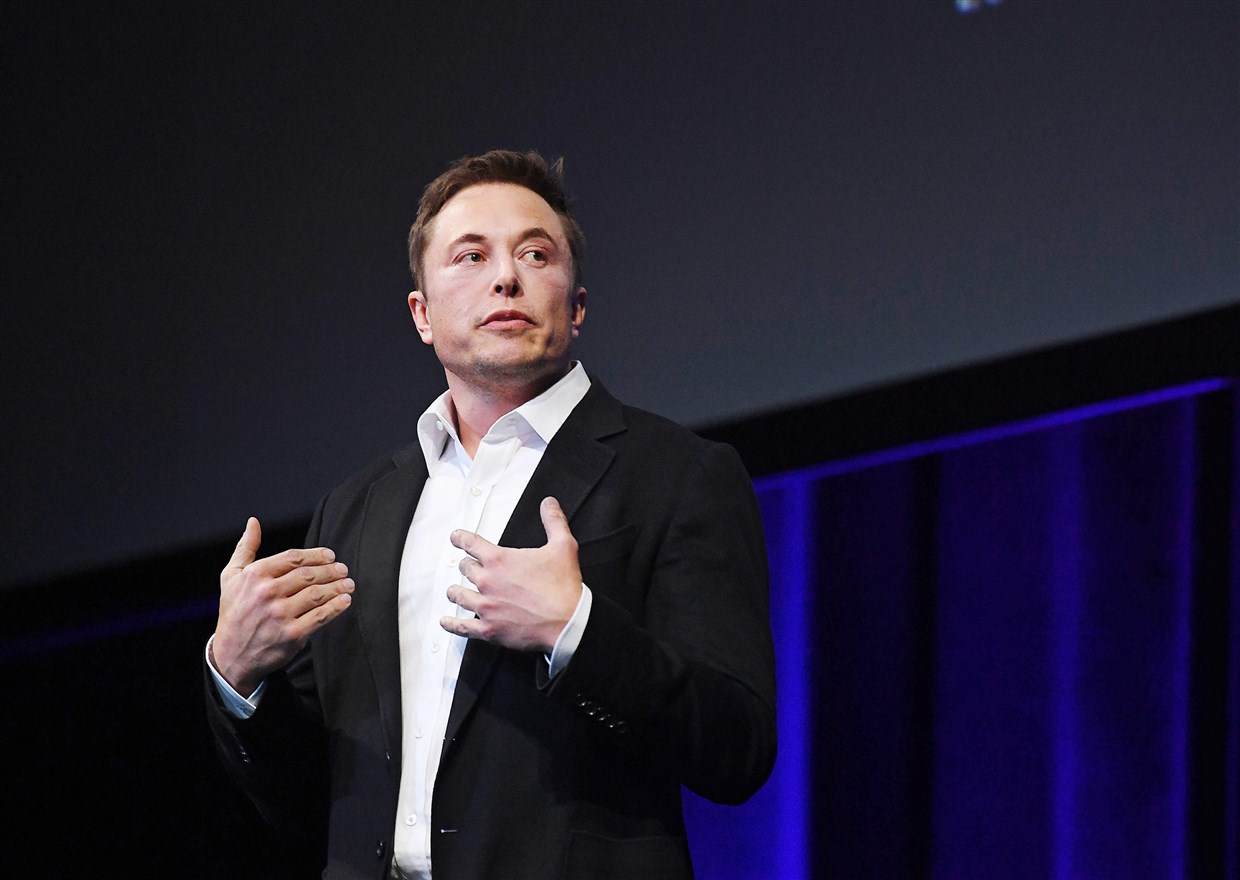 SpaceX CEO Elon Musk speaks at the International Astronautical Congress on Sept. 29, 2017 in Adelaide, Australia.Mark Brake / Getty Images file
