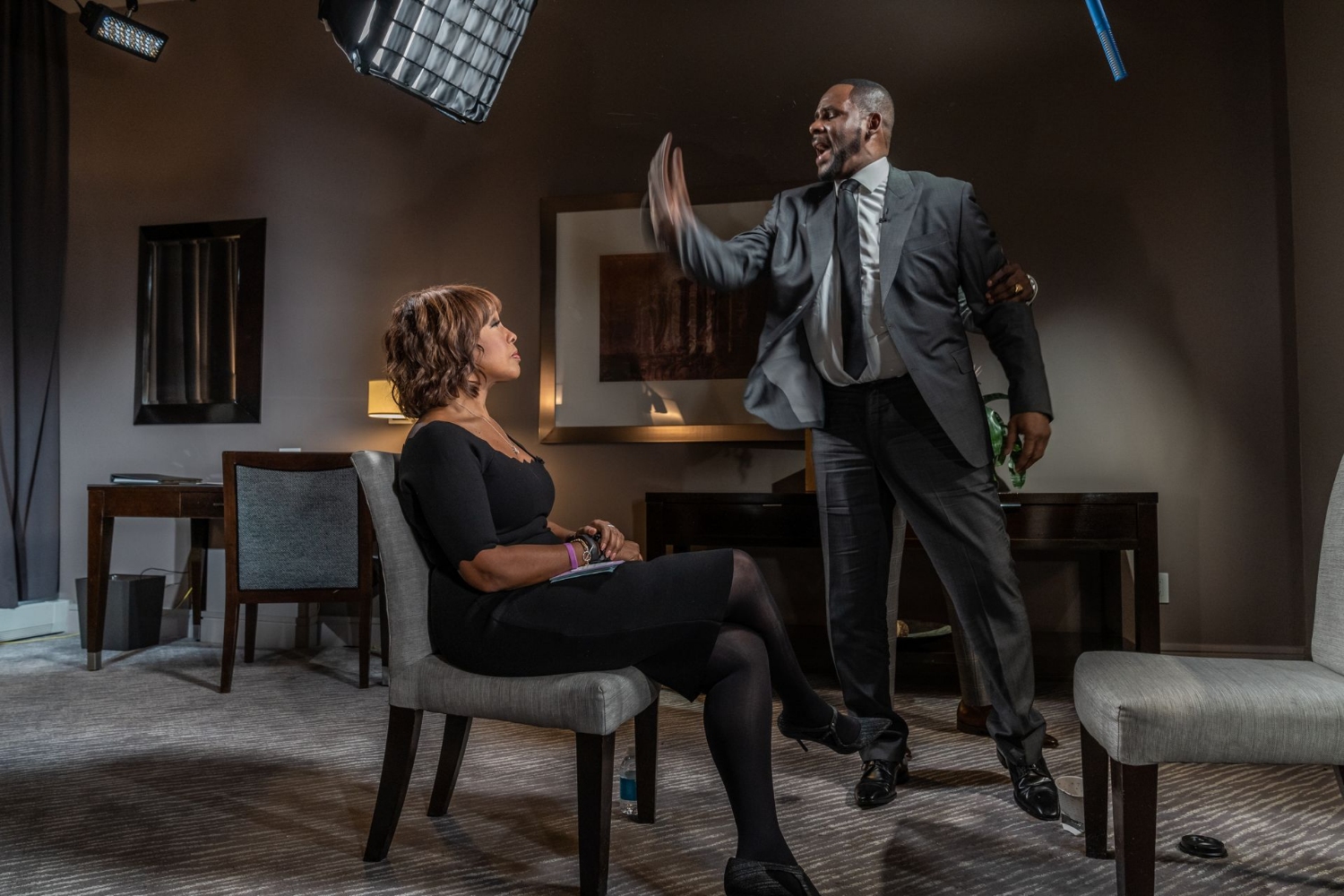 CBS THIS MORNING co-host Gayle King sat down with R&B singer R. Kelly Tuesday in Chicago for his first television interview since he was arrested on 10 sexual abuse charges. Lazarus Jean-Baptiste, CBS This Morning