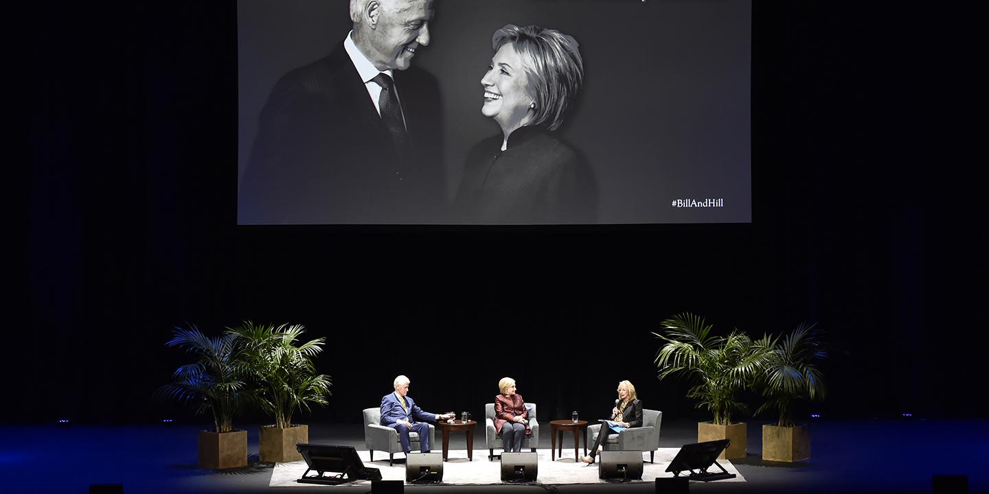“An Evening With the Clintons”: Jan Jones Blackhurst, right, a vice president with Caesars Entertainment Corp., moderates an evening with Bill and Hillary Clinton at Park Theater at Park MGM in Las Vegas on May 5. / DAVID BECKER/GETTY