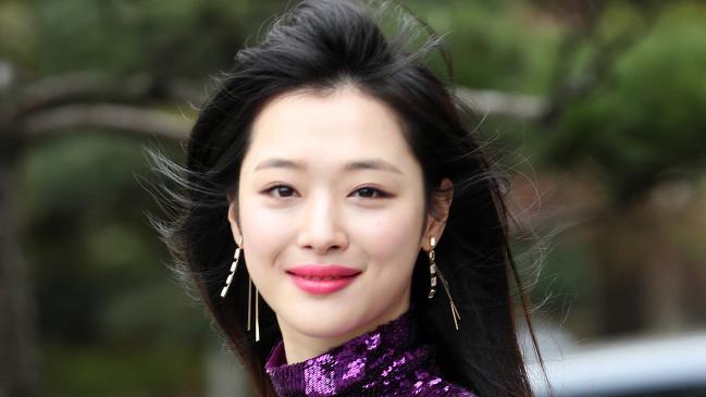 Sulli, a popular K-pop star who had long been the target of abusive online comments was found dead at her home on October 14, South Korean police said. Picture: AFPSource:AFP