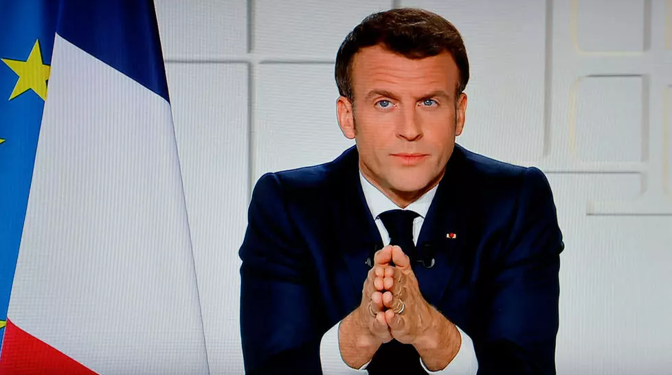 French President Emmanuel Macron during a televised address on the Covid-19 pandemic at the Élysée Palace, Paris, France, on March 31, 2021. © FRANCE 24 screengrab