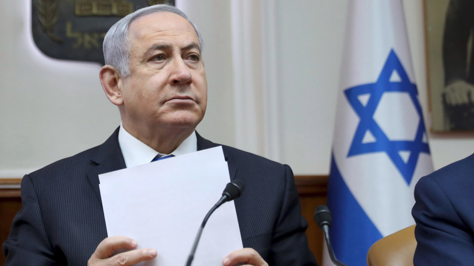 Israel is divided over the trial of Prime Minister Benjamin Netanyahu, who faces corruption charges including allegedly accepting gifts such as champagne, cigars and jewelry. WSJ’s Dov Lieber explains. Photo: Gali Tibbon/Associated Press