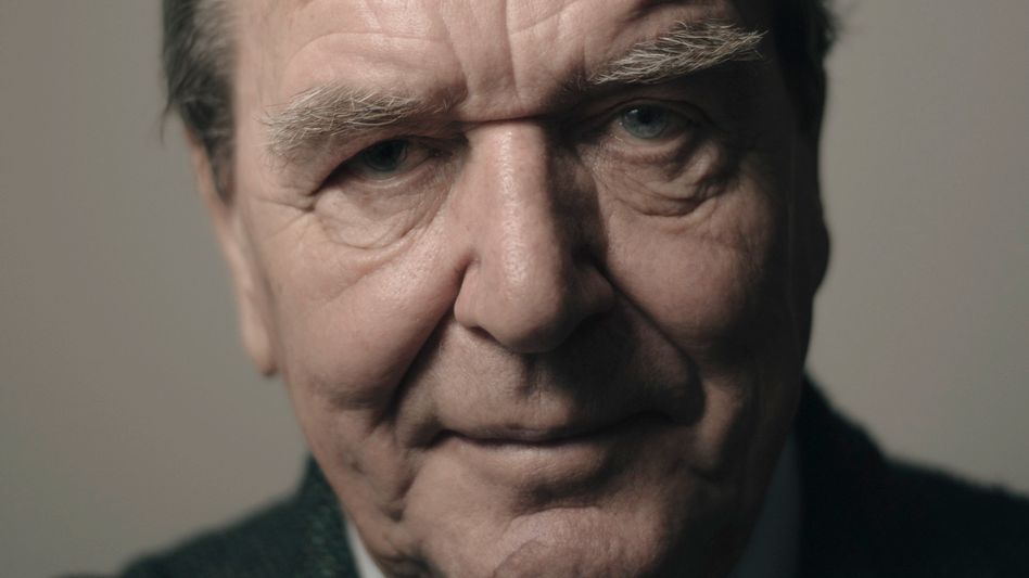 Former German Chancellor Gerhard Schröder Foto: Roman Pawlowski