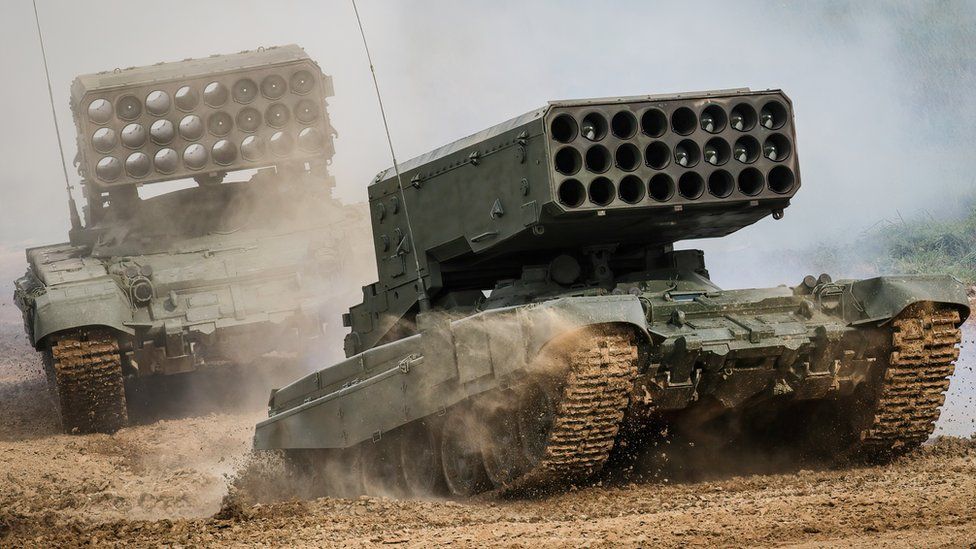 IMAGE SOURCE,GETTY IMAGES Image caption, Russian army thermobaric rocket launchers at a defence exhibition in Moscow last year