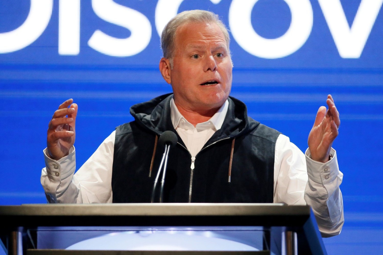 Around the time of the Discovery-WarnerMedia merger last year, Discovery CEO David Zaslav signed a new contract that runs through 2027, a securities filing shows. PHOTO: DANNY MOLOSHOK/REUTERS