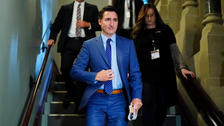 Prime Minister Justin Trudeau arrives at a caucus meeting on Parliament Hill in Ottawa on Wednesday, Sept. 27, 2023. (Sean Kilpatrick/Canadian Press)