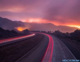 The 101 Highway was closed after the Thomas Fire jumped the road towards the Pacific Coast Highway in Ventura, Calif. on Dec. 7, 2017.