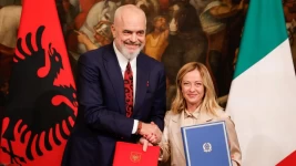 Italian Prime Minister Georgia Meloni and her Albanian counterpart Edi Rama signed the agreement last month. EPA