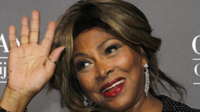 Tina Turner reveals husband gave her kidney for transplant