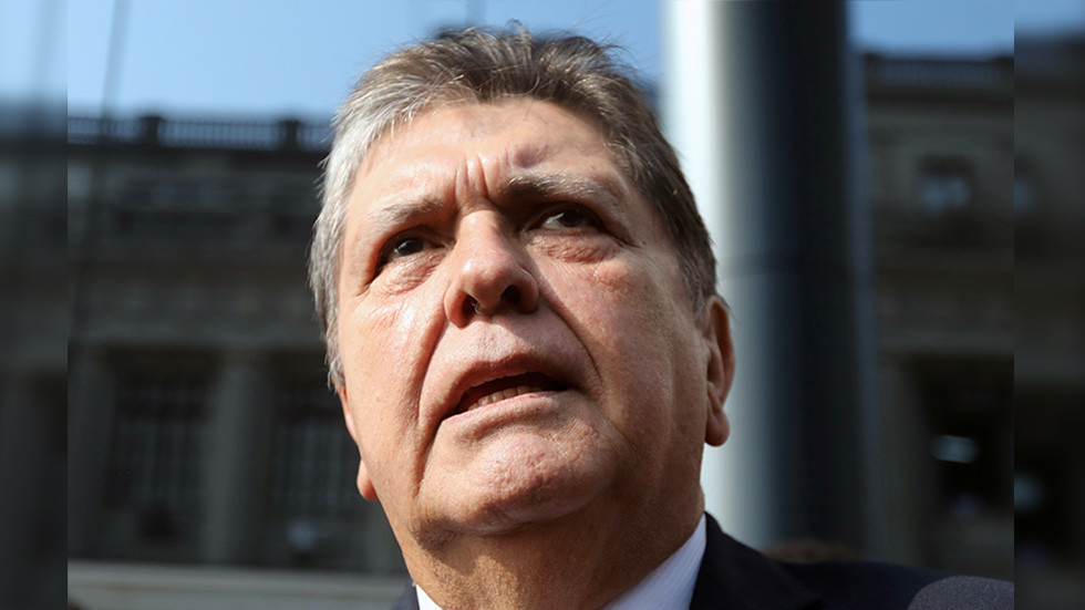 FILE PHOTO Former Peruvian president Alan Garcia © REUTERS/Guadalupe Pardo