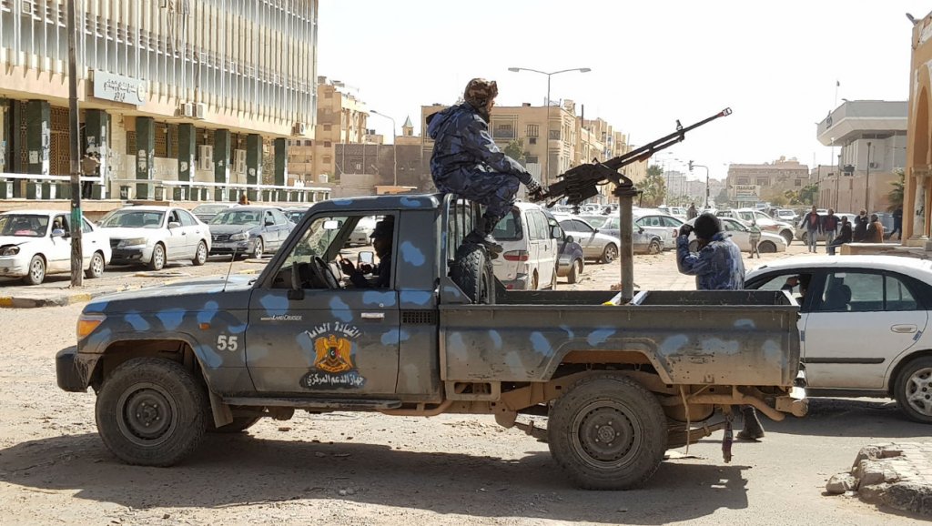 Libyan militia chief Khalifa Haftar tells troops to 'advance' on the capital Tripoli