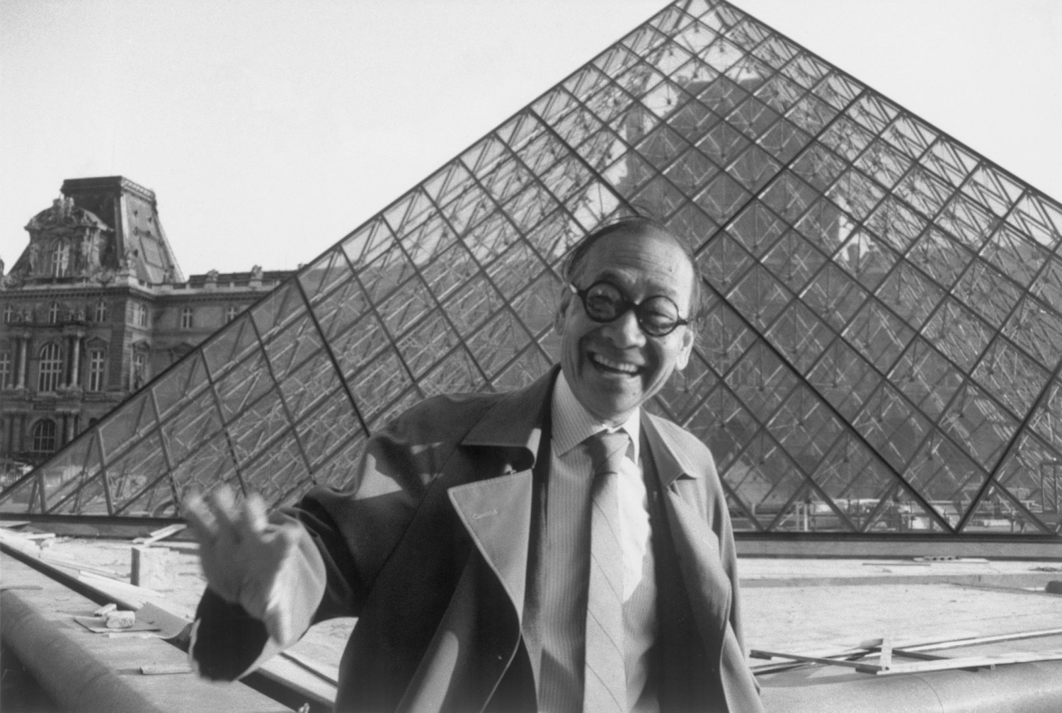I.M. Pei in 1989 outside the glass pyramid he designed at the Louvre in Paris, one of his most famous commissions. “If there’s one thing I know I didn’t do wrong, it’s the Louvre,” he said.CreditCreditMarc Riboud/Magnum Photos