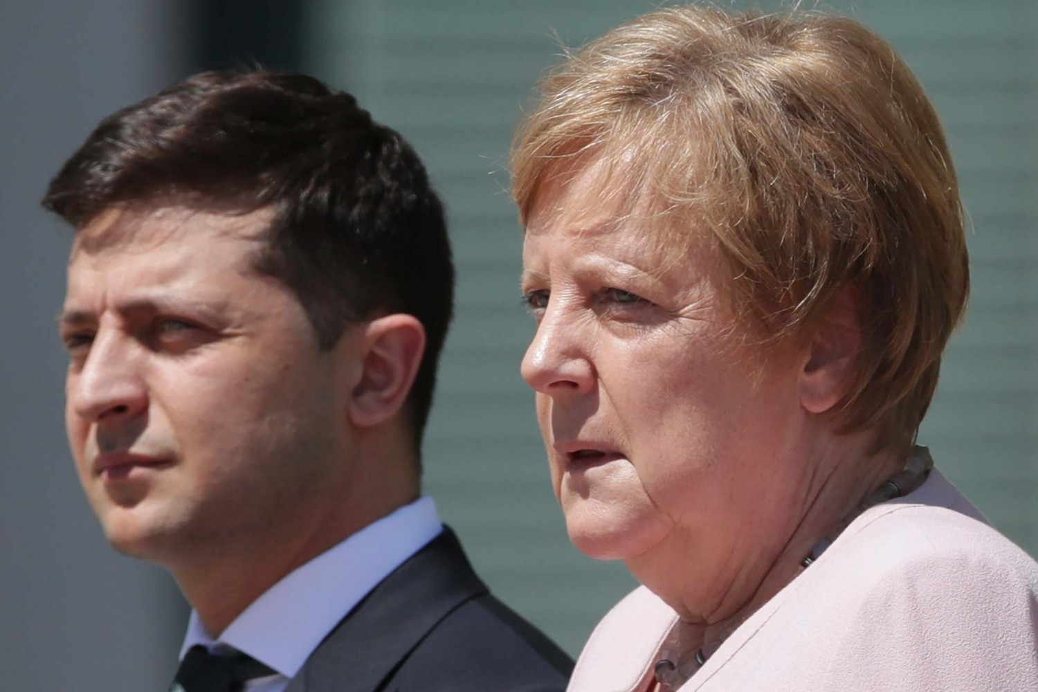 Angela Merkel (right) and Ukraine's Volodymyr Zelensky