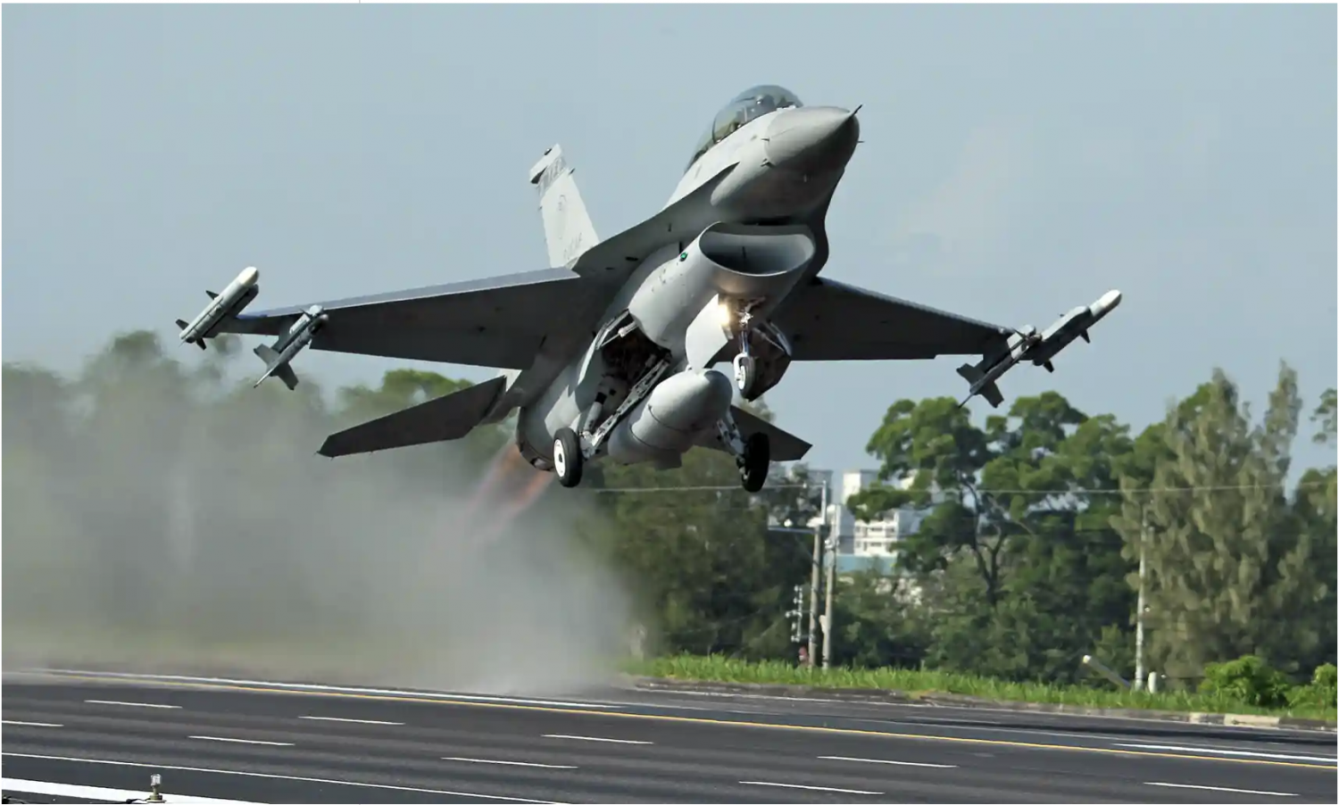 Taiwan is heavily reliant on the US for its defences, such as this F-16 fighter jet. Photograph: Wally Santana/AP