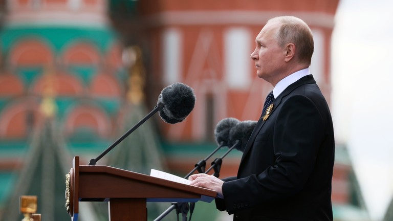 Russian President Vladimir Putin delivers a speech during a military parade on Victory Day in Red Square in Moscow, Russia. © Sputnik / Mikhail Metzel
