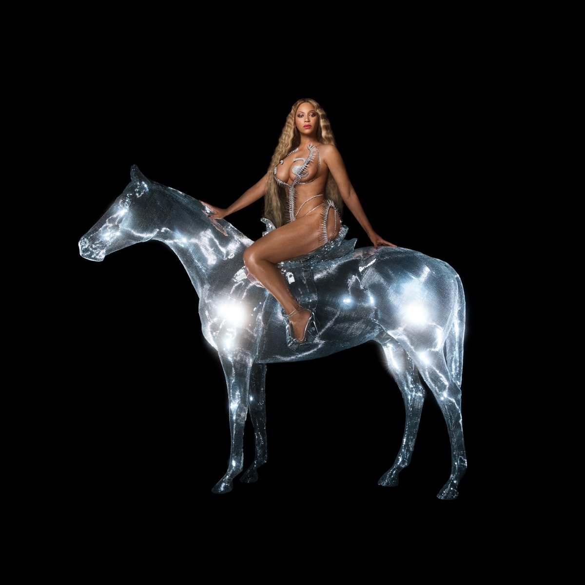 ​Beyonce stuns in near-naked album cover   ​