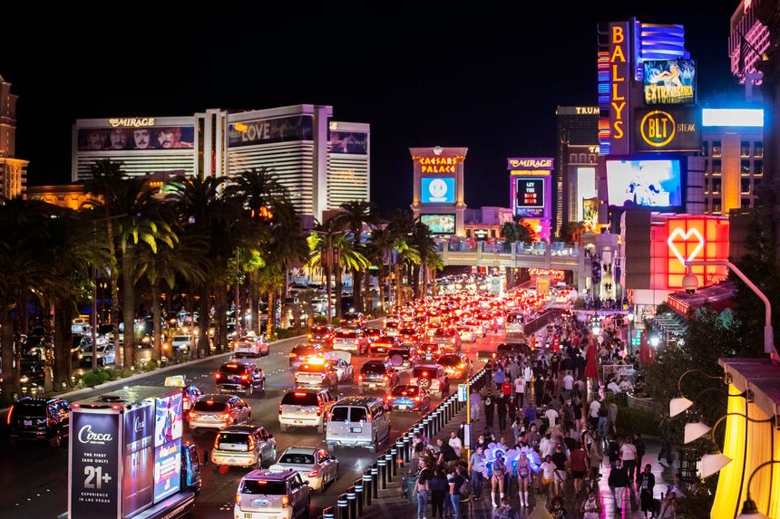 Las Vegas Casinos Boom Despite Fears of a U.S. Bust