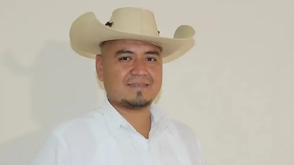 Mayor Conrado Mendoza Almeda's party condemned his "cowardly" assassination