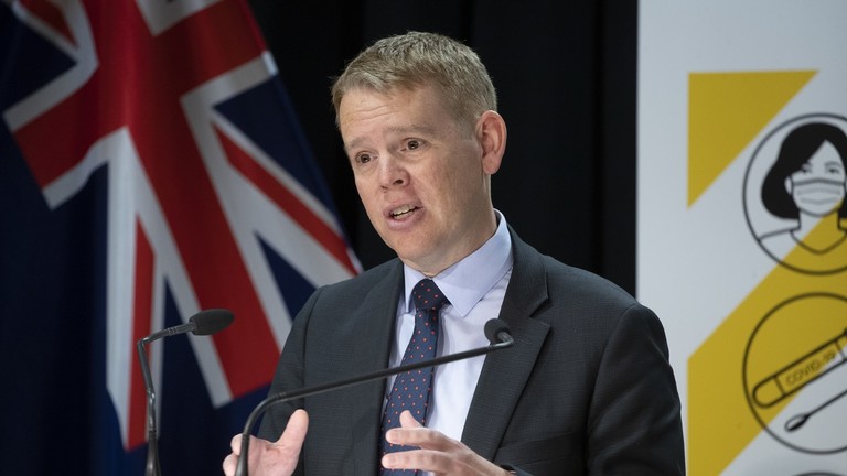 FILE PHOTO: Covid-19 Response Minister Chris Hipkins speaks in Parliament on November 24, 2021 in Wellington, New Zealand ©  Mark Mitchell / Pool via Getty Images