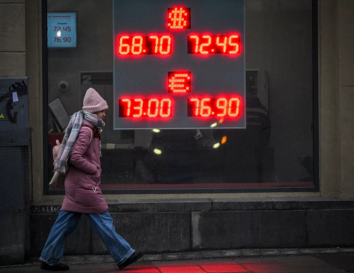 Russia's Economy Forecast to Outperform U.S. Within Two Years