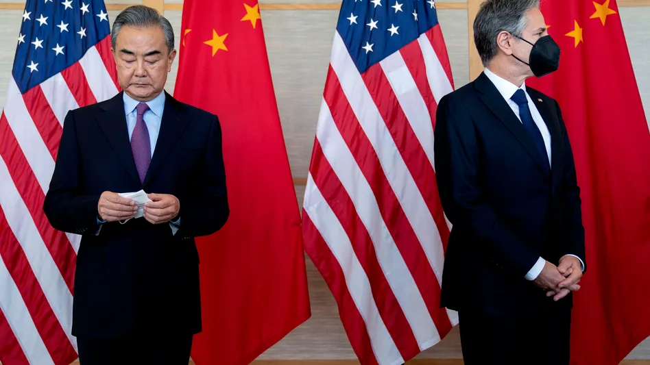 Top Chinese foreign policy official Wang Yi and U.S. Secretary of State Antony Blinken (in July 2022 on Bali): Dispensing with the usual diplomatic niceties Foto: Stefani Reynolds / AP