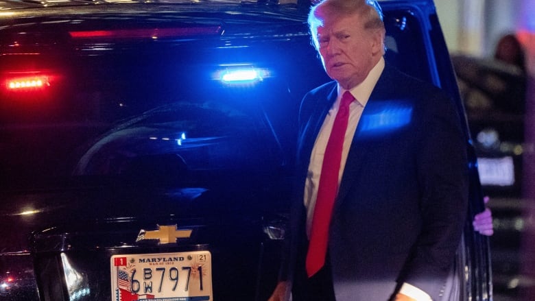 Donald Trump seen arriving at Trump Tower in New York City last summer, the day after FBI agents raided his Mar-a-Lago Palm Beach home. (David 'Dee' Delgado/Reuters)