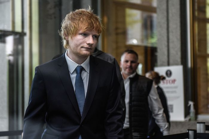 Ed Sheeran, arriving to a federal court in New York City, later sparred from the witness stand with the plaintiffs’ lawyers in his trial over alleged copyright-infringement. PHOTO: STEPHANIE KEITH/BLOOMBERG NEWS