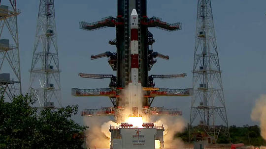 India launches probe to Sun