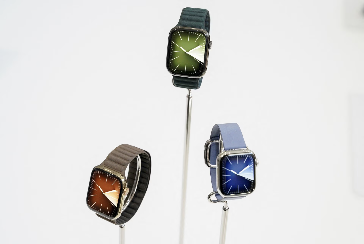 Apple's plan for climate-friendly watches: Clean energy in factories