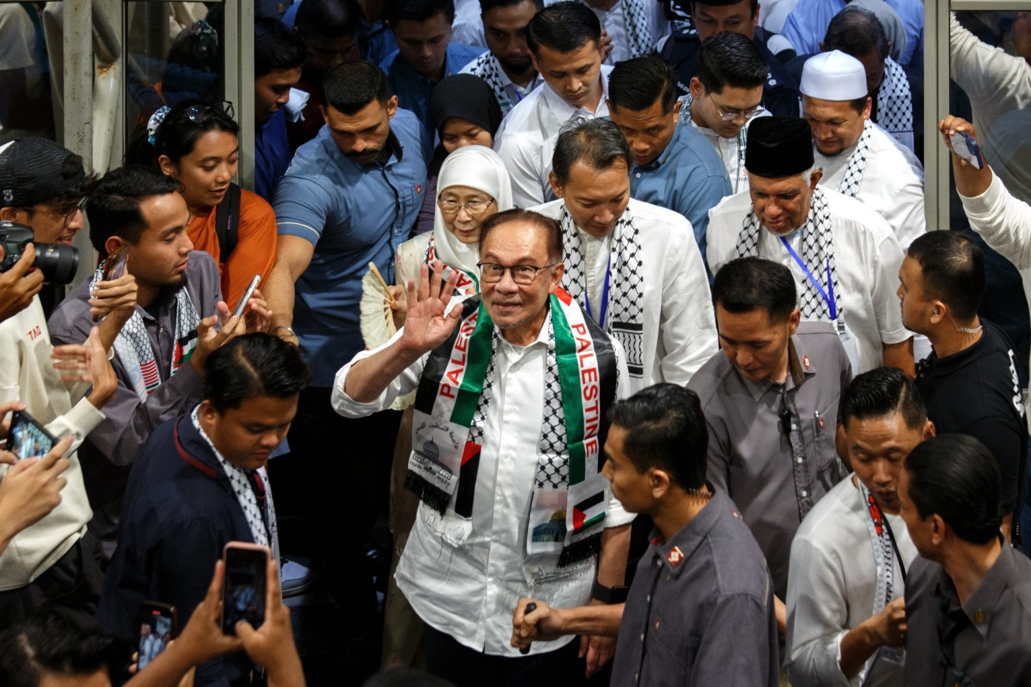Anwar Ibrahim during a pro-Palestinian rally in Kuala Lumpur, Malaysia, on Oct. 24.Photographer: Samsul Said/Bloomberg