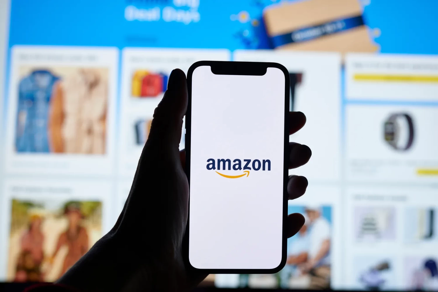Battling Big Tech has the potential to alienate voters who see Amazon as a source of not just life-changing convenience but also jobs.Photograph by Gabby Jones / Bloomberg / Getty