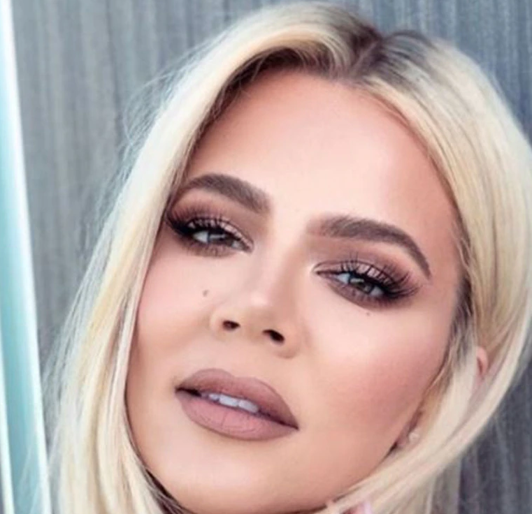 Khloe has shared she’s had a nose job. Picture: Instagram
