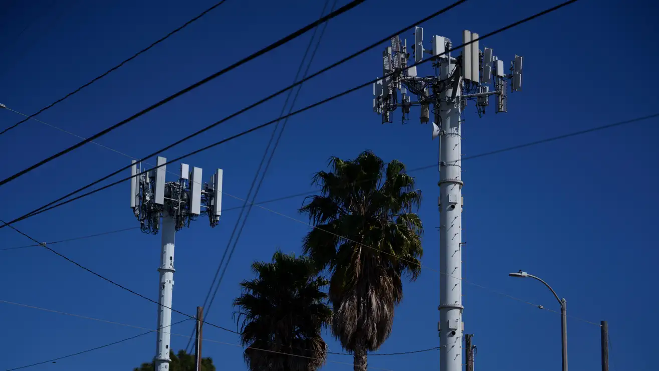 Cellular towers are shown on February 22, 2024 in Redondo Beach, California.Photo: Eric Thayer/Getty Images (Getty Images)