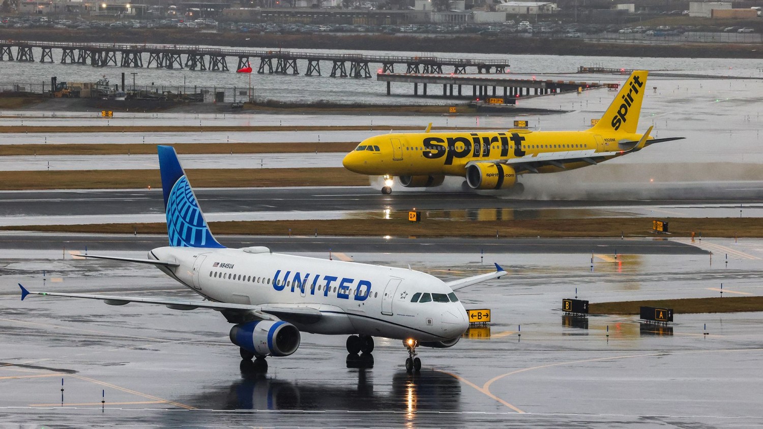 Spirit Airlines and JetBlue have announced Monday they will not be merging. Charly Triballeau/AFP/Getty Images