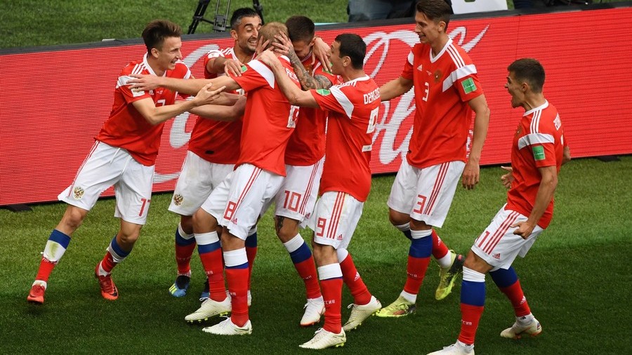 Russia opens World Cup with dominant 5-0 win over Saudi Arabia