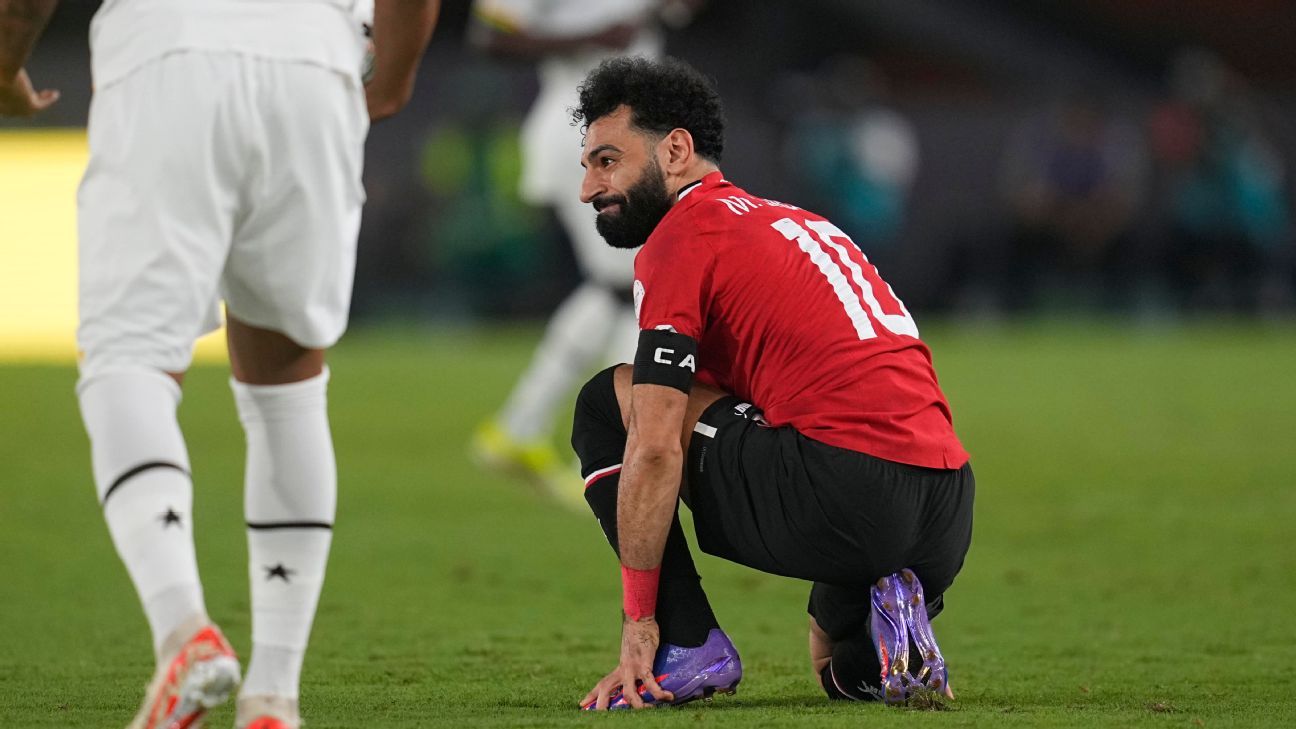Salah forced off injured for Egypt at AFCON