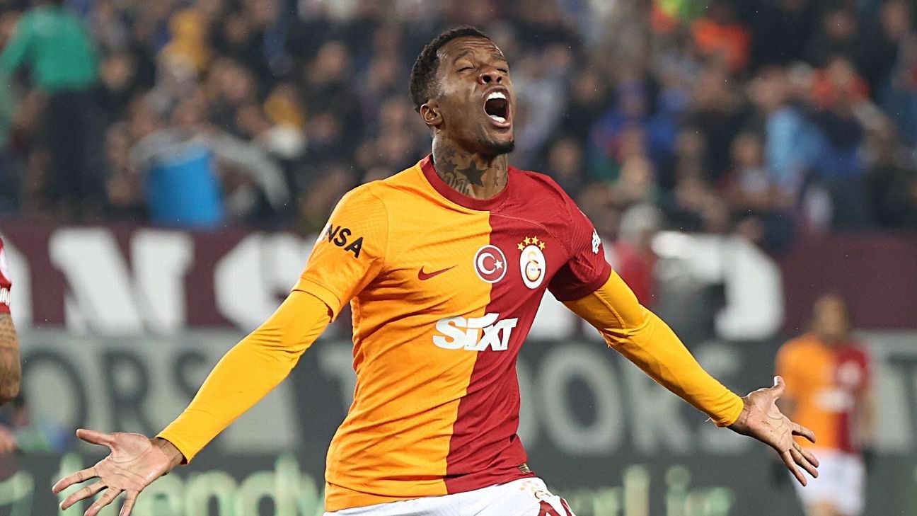 What's Wilfried Zaha been up to since not being picked for AFCON by Ivory Coast? Scoring goals for Galatasaray, that's what. Hasan Tascan/Anadolu via Getty Images